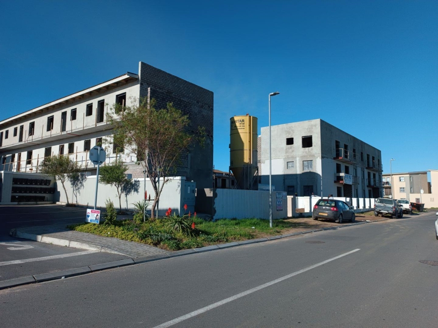 2 Bedroom Property for Sale in Parklands Western Cape
